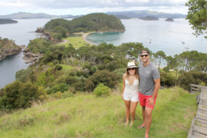 couple walking, bay of islands