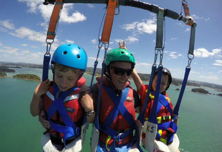 flying kiwi parasail