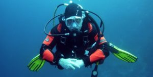 diving scuba diver