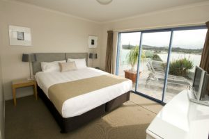 Blue Pacific Apartments Paihia Apartment 2Master Bedroom PS 2 732px